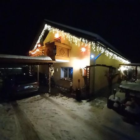 Ferienwohnung Waldrast Lenzkirch Luaran gambar