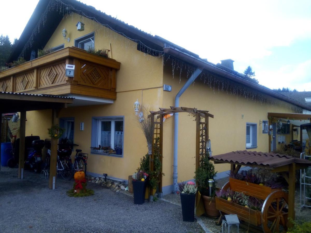 Ferienwohnung Waldrast Lenzkirch Luaran gambar